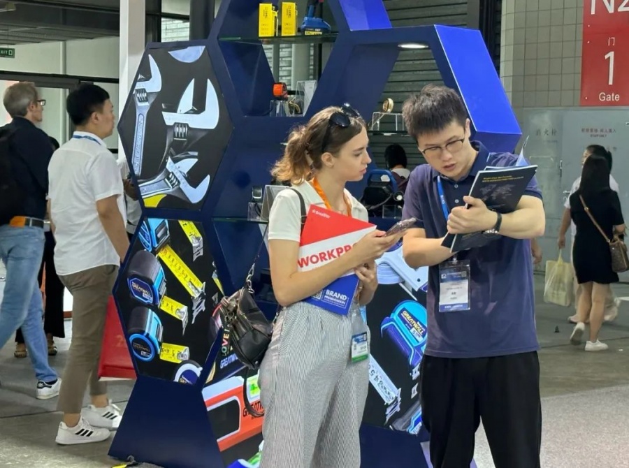 17159338533841617gzK.jpg 圖片 (19).jpg