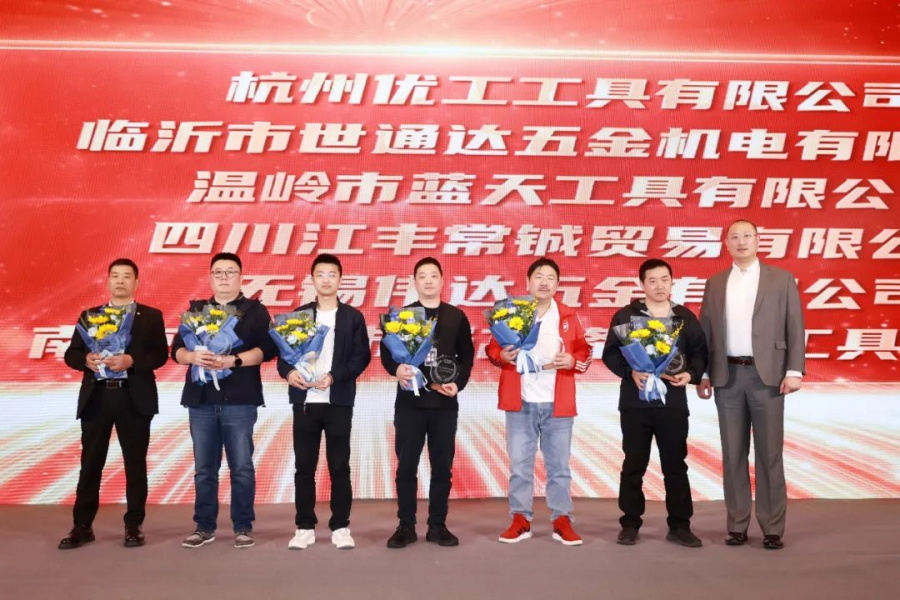 1744081713556329GQgF.jpg cn_sz_mmbiz_jpg_iaMttC3C1w38mbLqGibsWFPJsqtl37sGHNial2ibAXGkKDHy8s29maIh5n0EiagjvMZ111gdcmgXbbVKHEzbnaTtsicA_.jpg