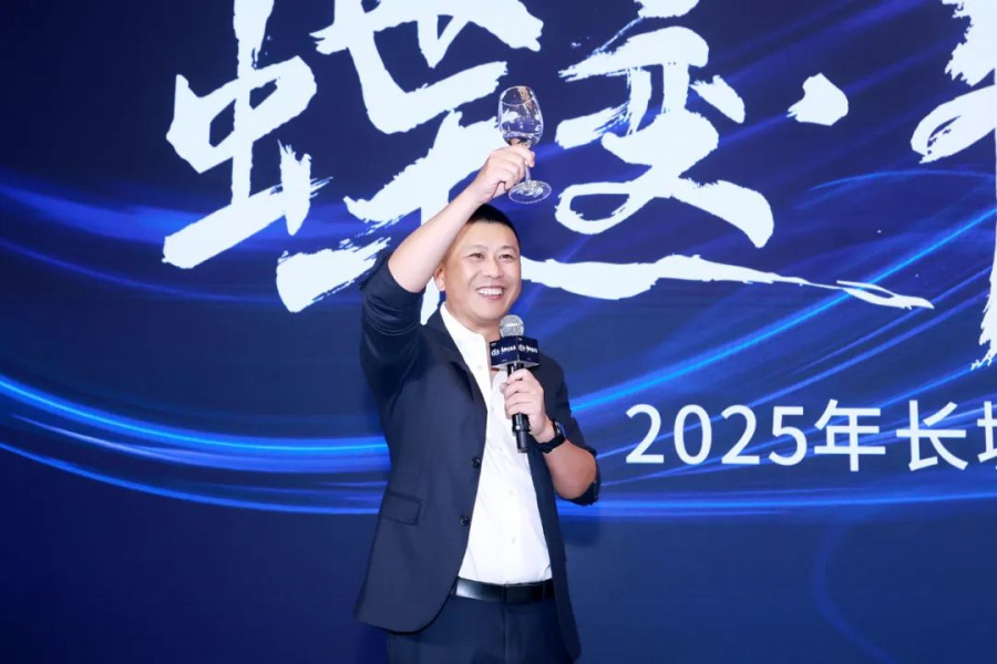 1744081901590082f9xs.jpg cn_sz_mmbiz_jpg_iaMttC3C1w38mbLqGibsWFPJsqtl37sGHNphfKtM9gJXtHOlOnSqbkAcb26sIJia0gqFt9q6sfJLMHHicDOatpF6WQ_.jpg